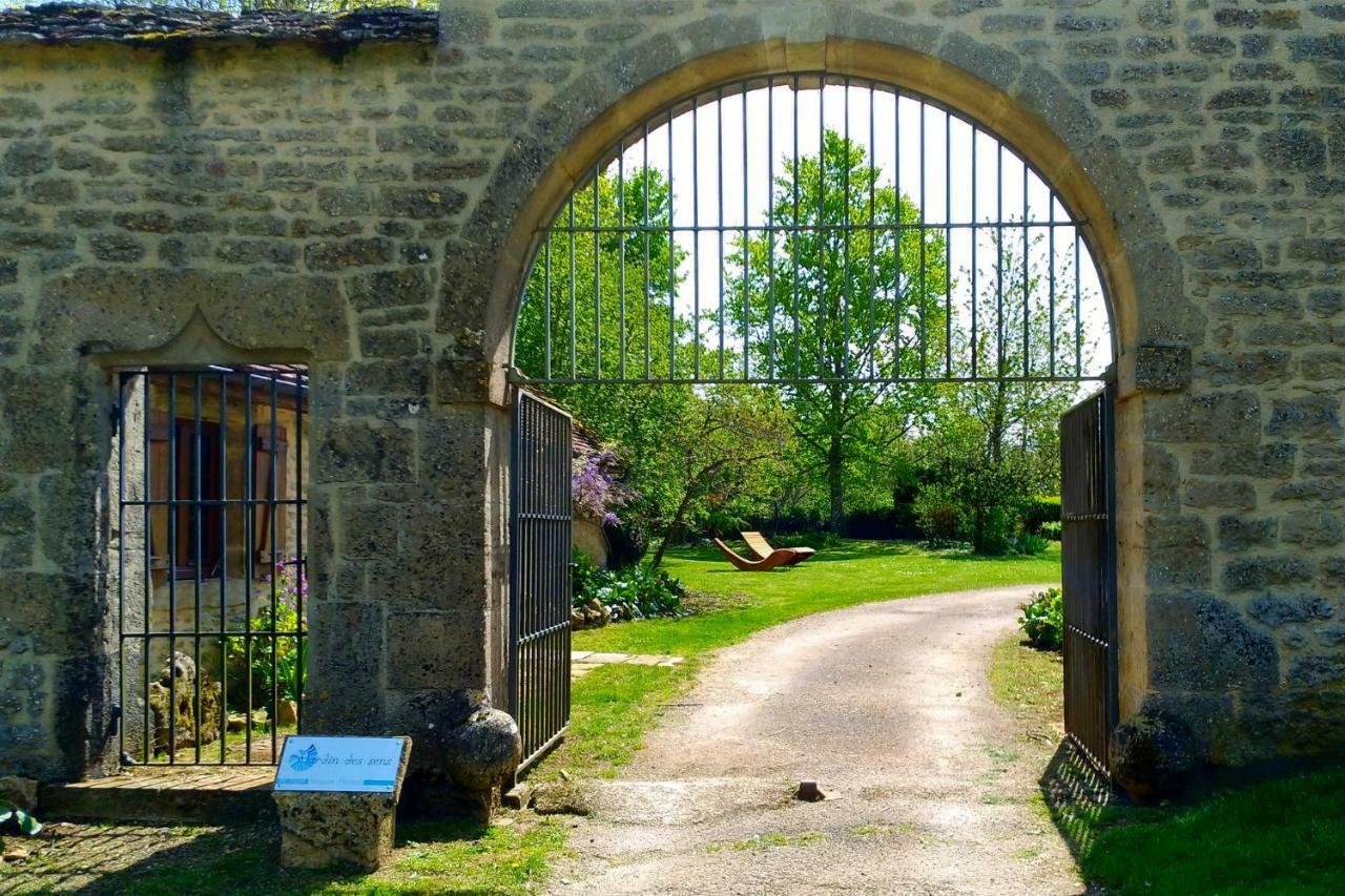 Jardin Des Sens, La Rente D'Eguilly Bed and Breakfast Eksteriør billede